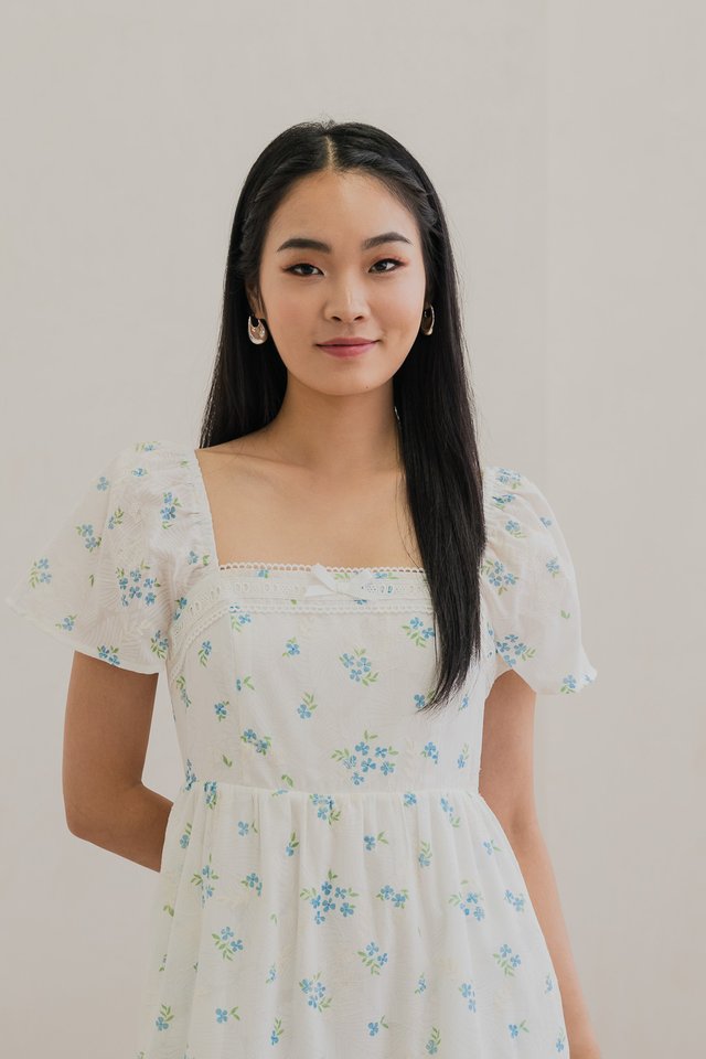 Bluebell Printed Floral Tiered Midi Dress In Blue
