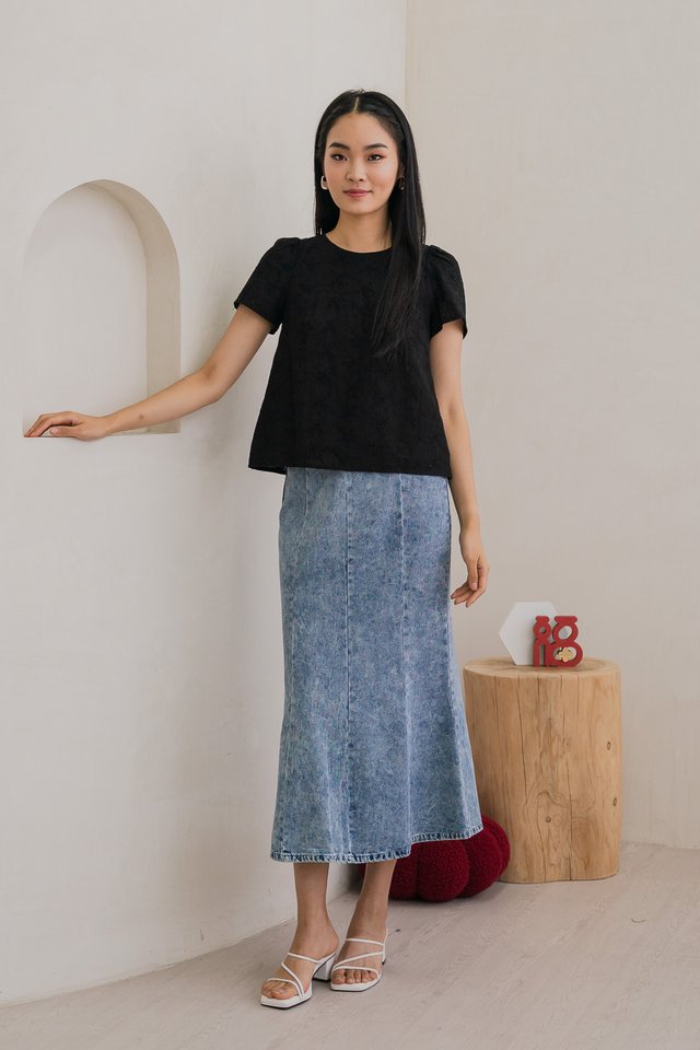 Cyprus Crochet Eyelet Tie-back Top In Black
