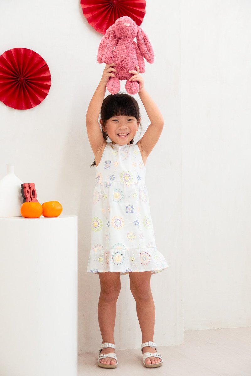 Lumina Eyelet Kids Dress In White (Size 2)