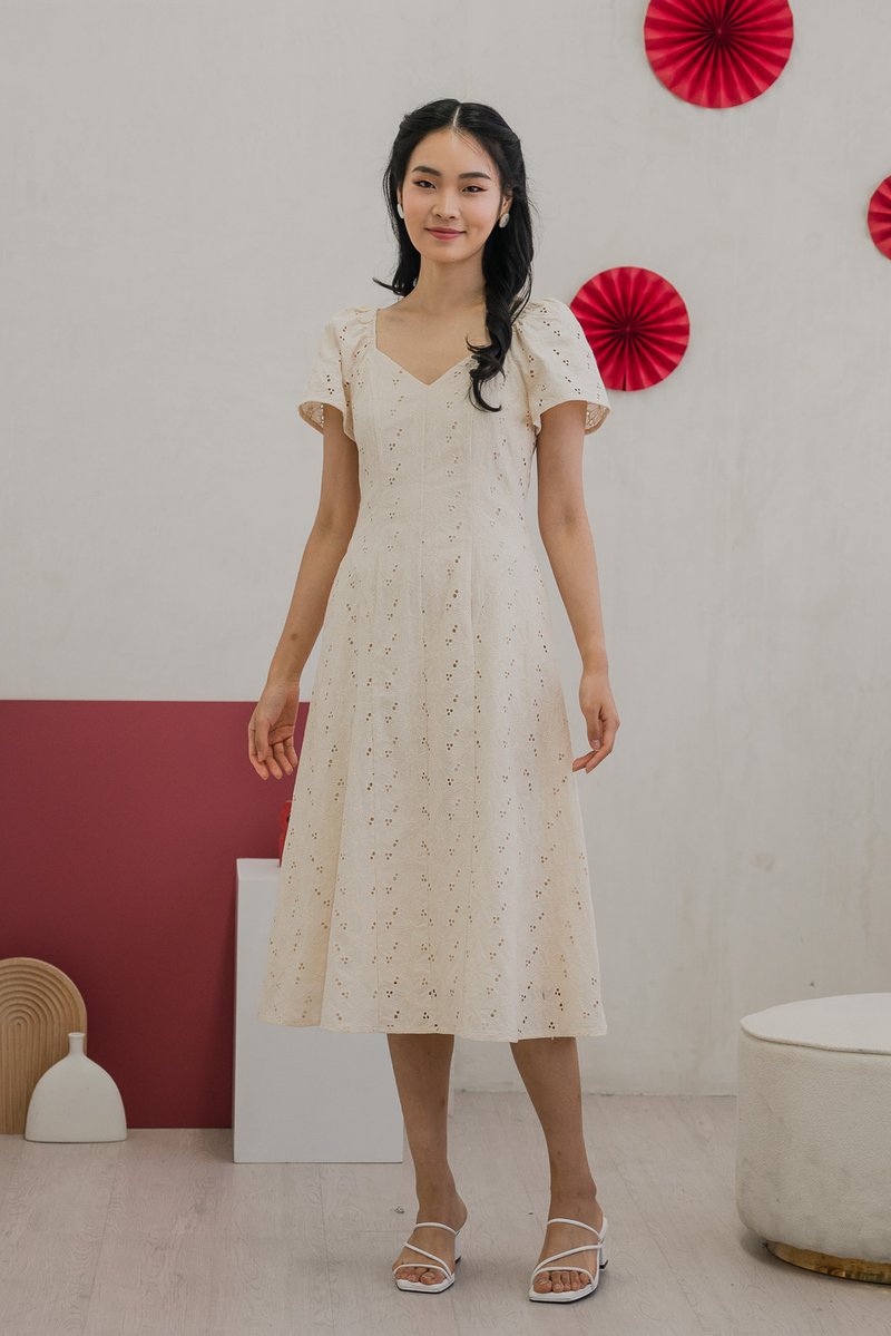 Viva Eyelet V-neck Midi Dress in Cream (XS)