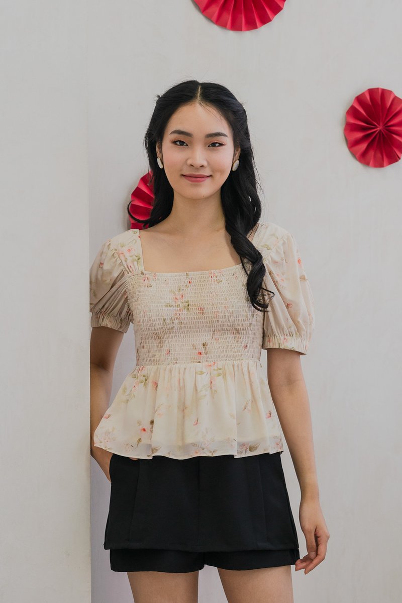 Solace Floral Smocked Puff Sleeve Top in Cream (XS)