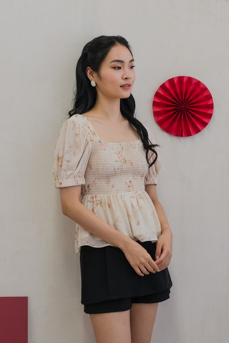 Solace Floral Smocked Puff Sleeve Top in Cream (XS)