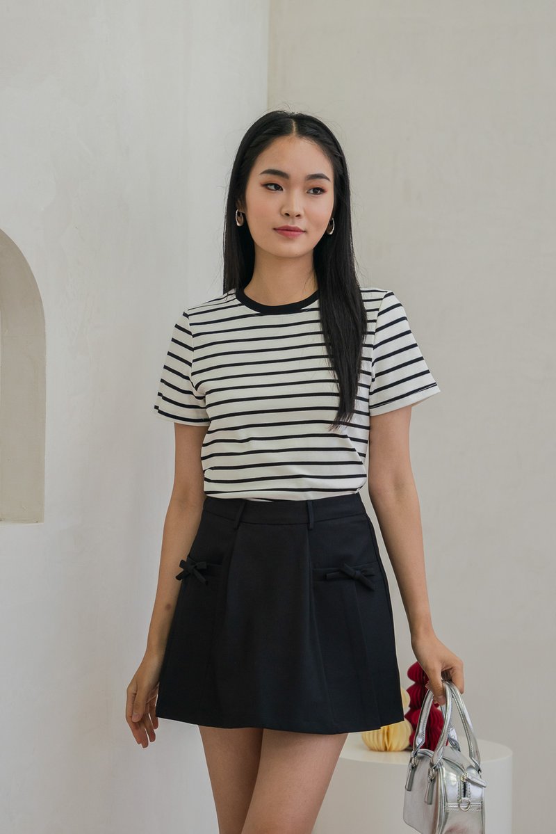 Quaint Coquette Pleated Skort In Black (XS)