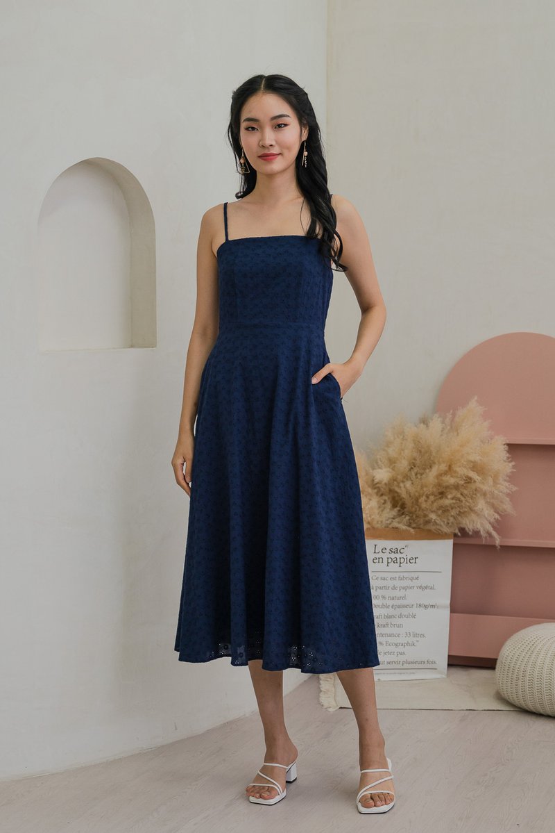 Carly Embroidery Eyelet Camisole Midi Dress In Navy (XS)