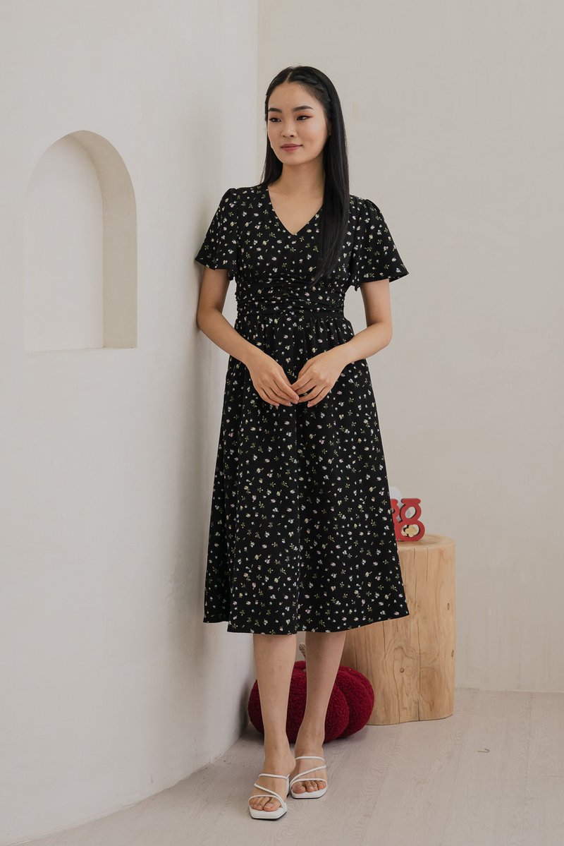Raven Floral Ruched Midi Dress In Black (XS)