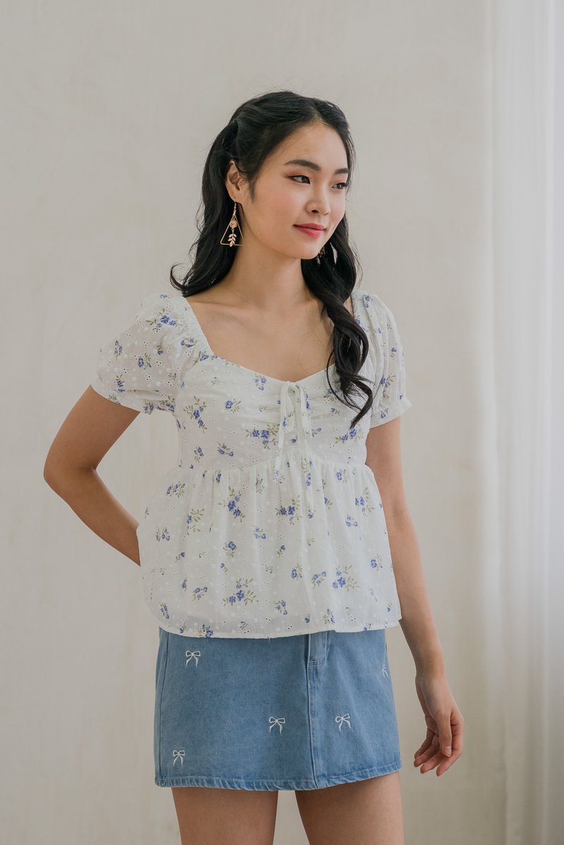Blooming Eyelet Sweetheart Ribbon Top In Blue (XS)