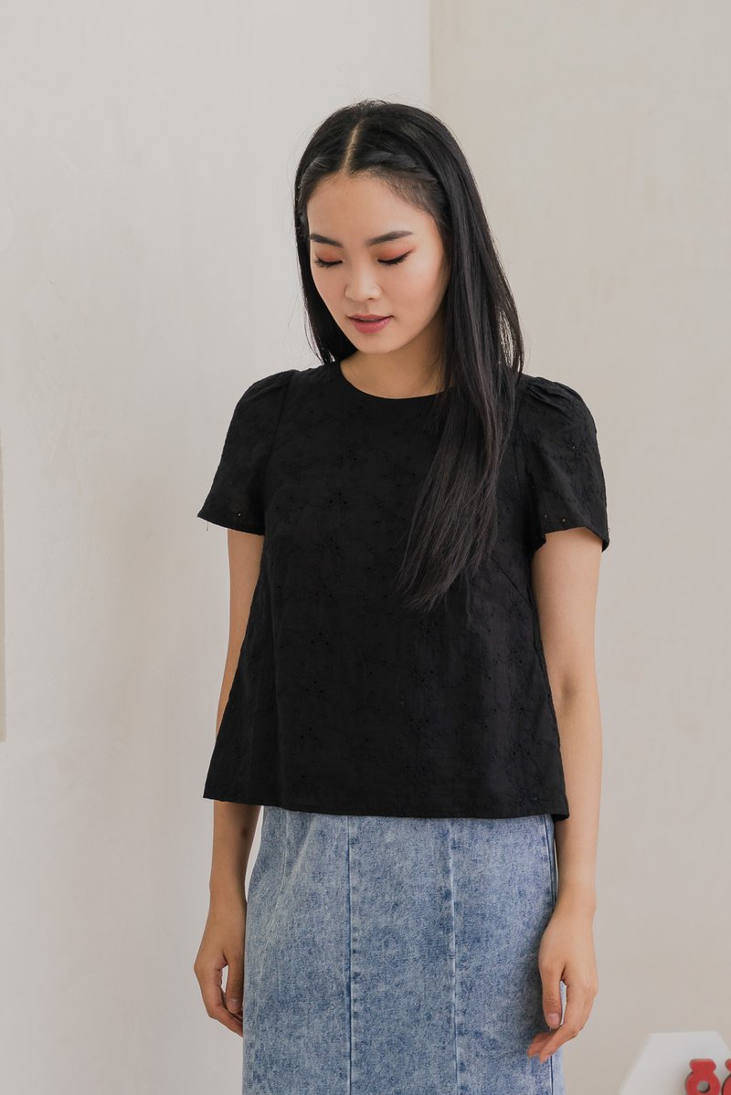 Cyprus Crochet Eyelet Tie-back Top In Black