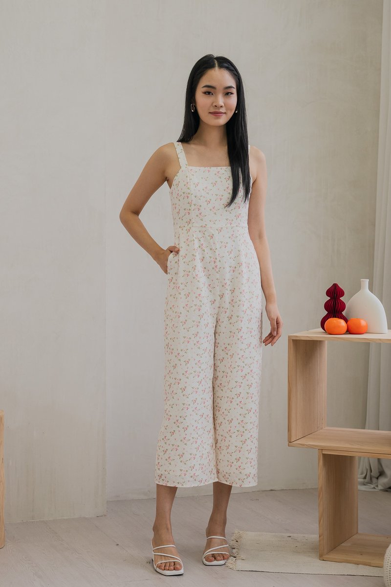 Tammy Textured Floral Jumpsuit In White