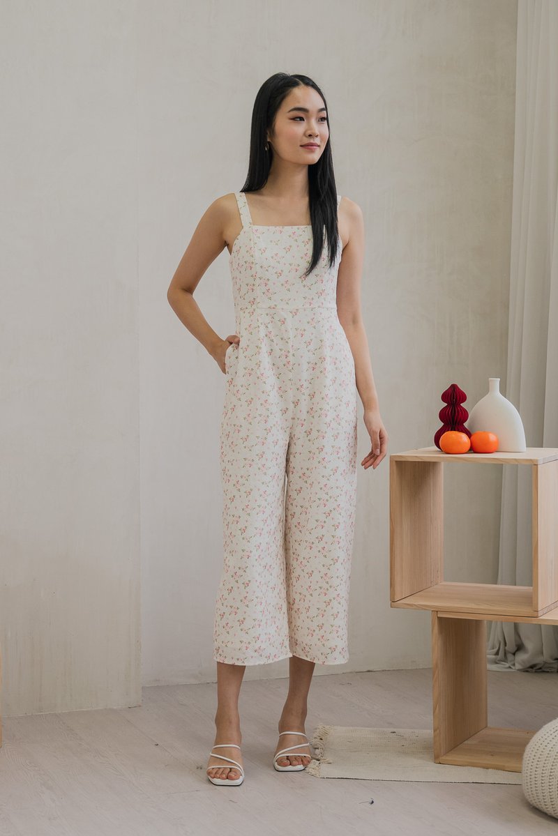 Tammy Textured Floral Jumpsuit In White