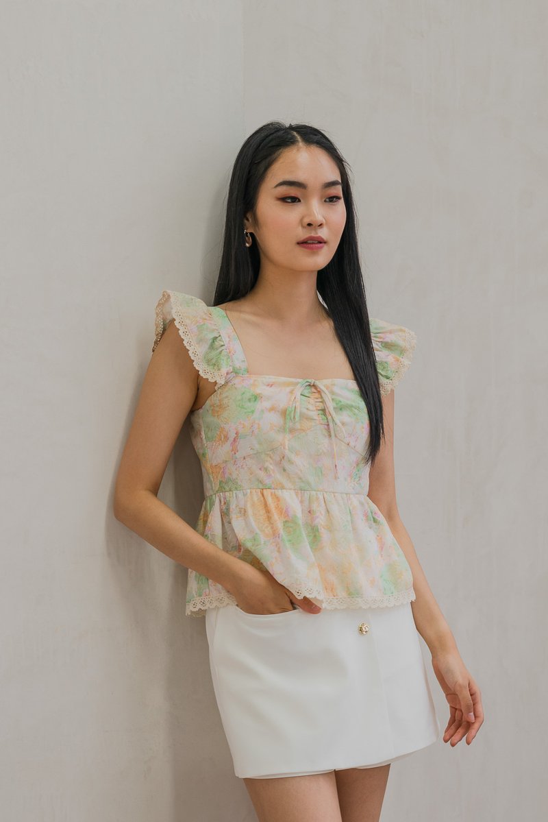 Saffron Ruffle Sleeves Crochet Hem Top In Cream (XS)
