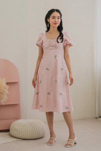 Emmy Embroidery Puff Sleeve Midi Dress In Pink