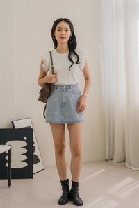 Dayana Rhinestone Ribbon Denim Skort In Light Wash (XS)