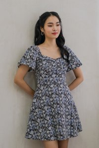 Echo Embroidery Floral Sweetheart Dress In Black