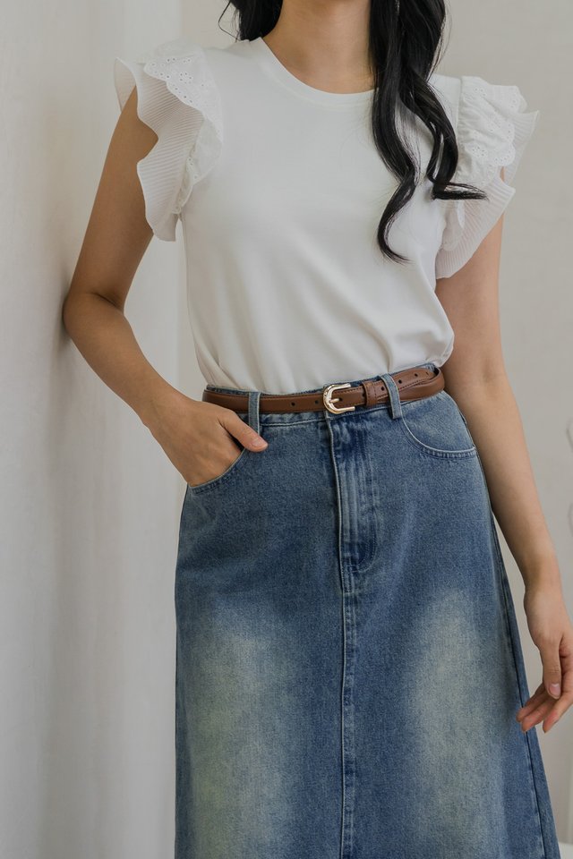 Charm Flutter Eyelet Sleeve Top In White