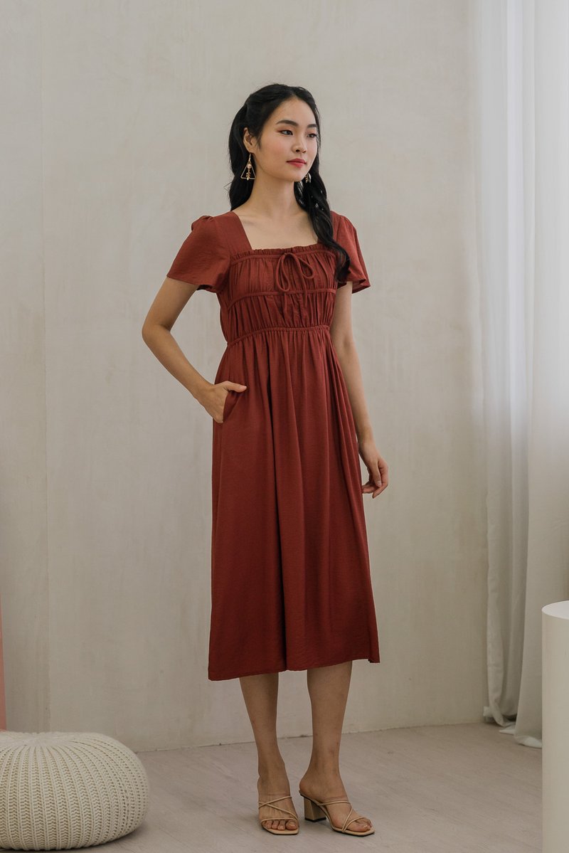 Mari Ruched Ribbon Midi Dress In Rust (XS)