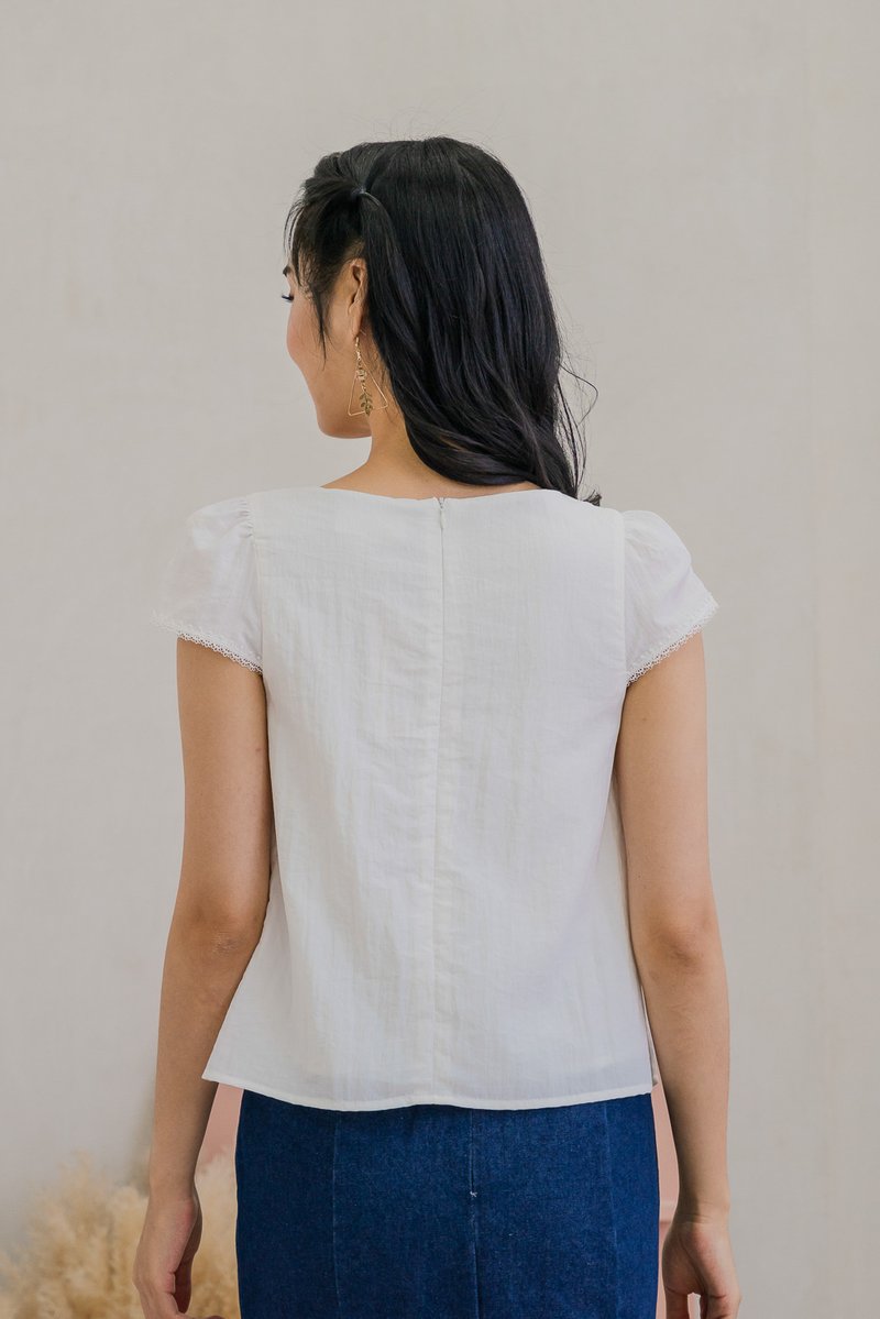 Celestine Pintuck Crochet Sleeve Top In White (XL)