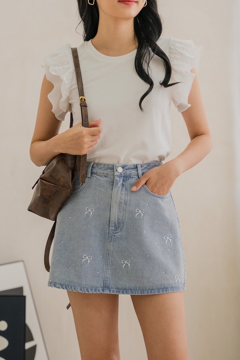 Dayana Rhinestone Ribbon Denim Skort In Light Wash (XS)