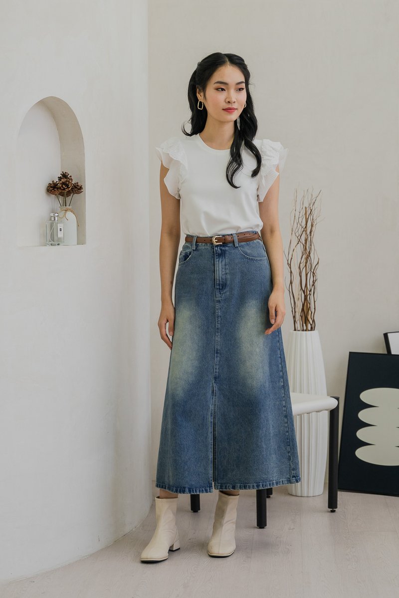 Diondre Denim Slit Maxi Skirt in Vintage Wash