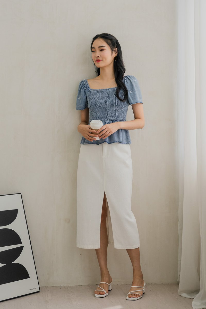 Ricca Smocked Ribbon Denim Top In Light Wash (XS)