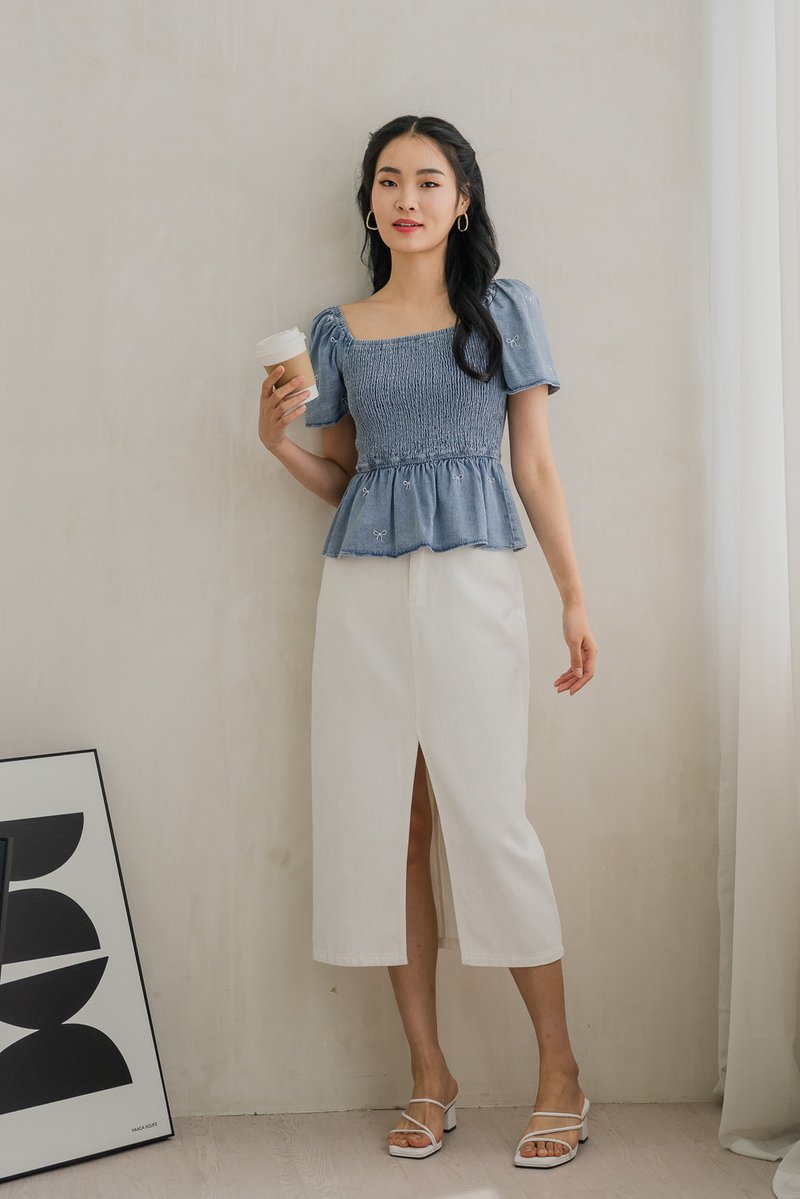 Ricca Smocked Ribbon Denim Top In Light Wash (XS)