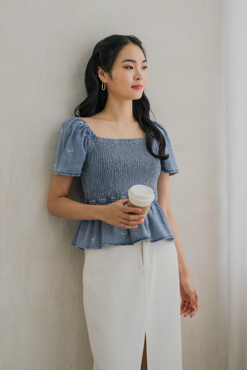 Ricca Smocked Ribbon Denim Top In Light Wash (XS)