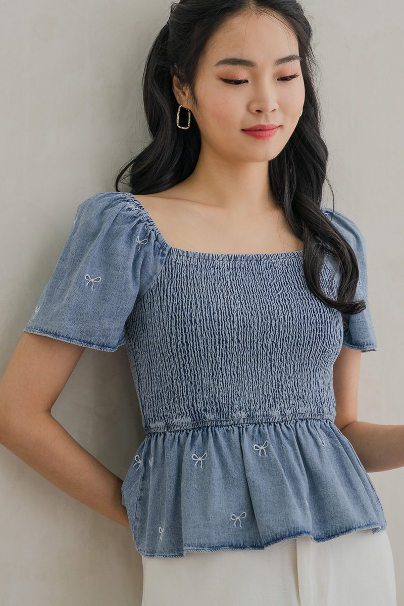 Ricca Smocked Ribbon Denim Top In Light Wash (XS)