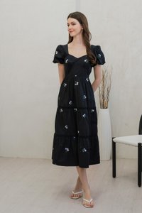 Flourish Embroidered Empire Maxi Dress In Black (XS)