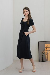 Pacifika Pintuck Ribbon Midi Dress In Black (XS)