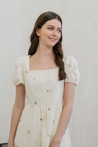 Tarte Cherry Embroidery Midi Dress In Cream (XS)