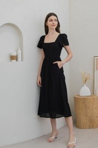 Evante Eyelet button Midi Dress In Black (XS)