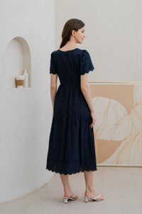 Histeria Eyelet Button Midi Dress In Navy (XS)