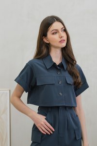 Casa Boxy Button Crop Top In Gunmetal