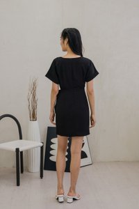 Flounce Faux Wrap Dress In Black