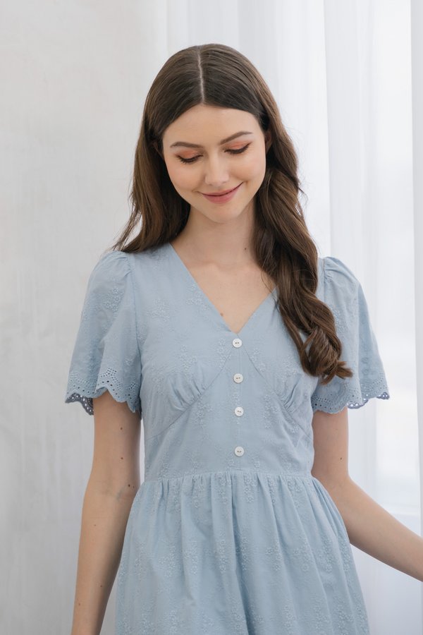Histeria Eyelet Button Midi Dress In Blue (XS)