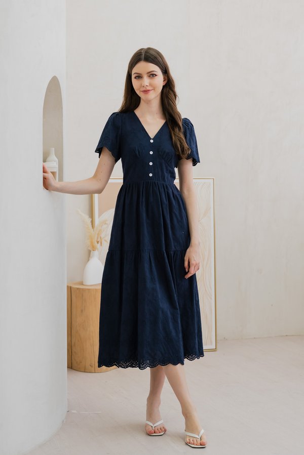 Histeria Eyelet Button Midi Dress In Navy (XS)