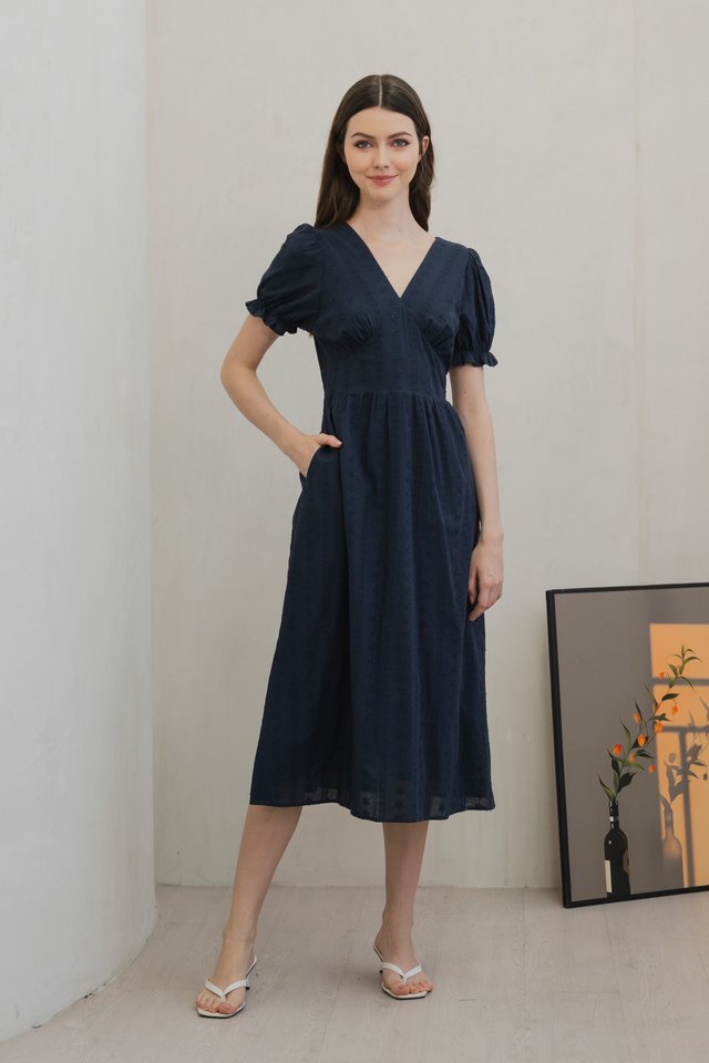 Everest Eyelet Embroidery Midi Dress In Navy
