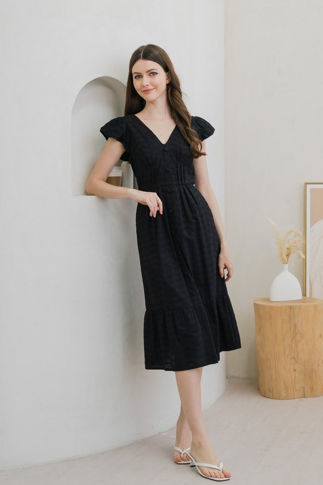 Estie Embroidery Capped Sleeve Midi Dress In Black