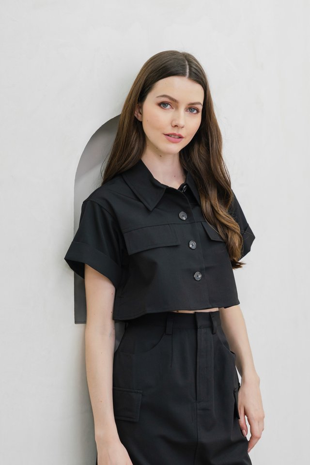 Casa Boxy Button Crop Top In Black