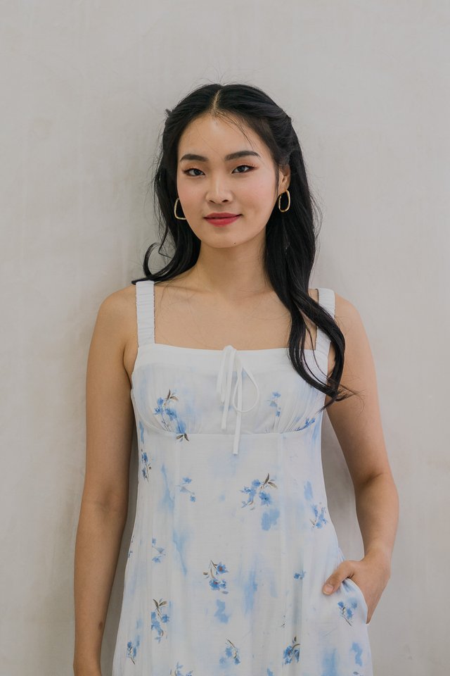 Stellar Printed Ribbon Midi Dress In White