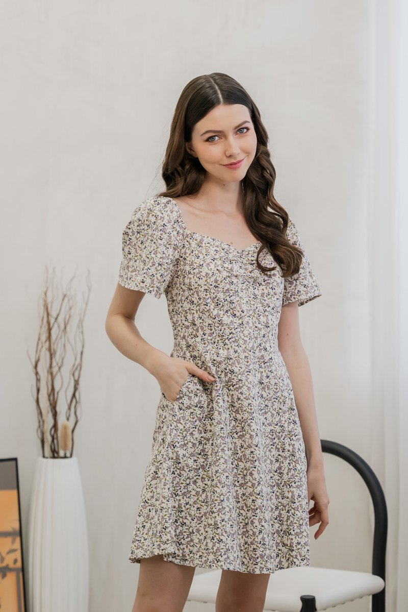 Ivory Floral Eyelet Sweetheart Dress (XS)