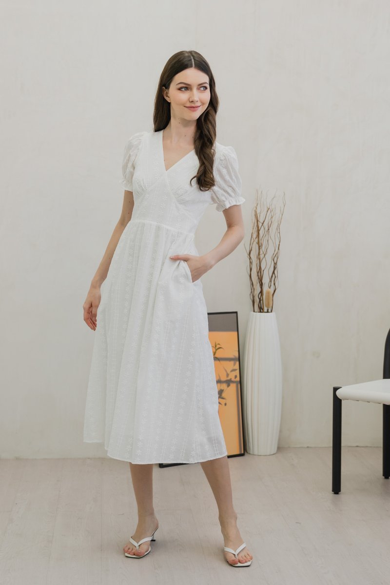 Everest Eyelet Embroidery Midi Dress In White