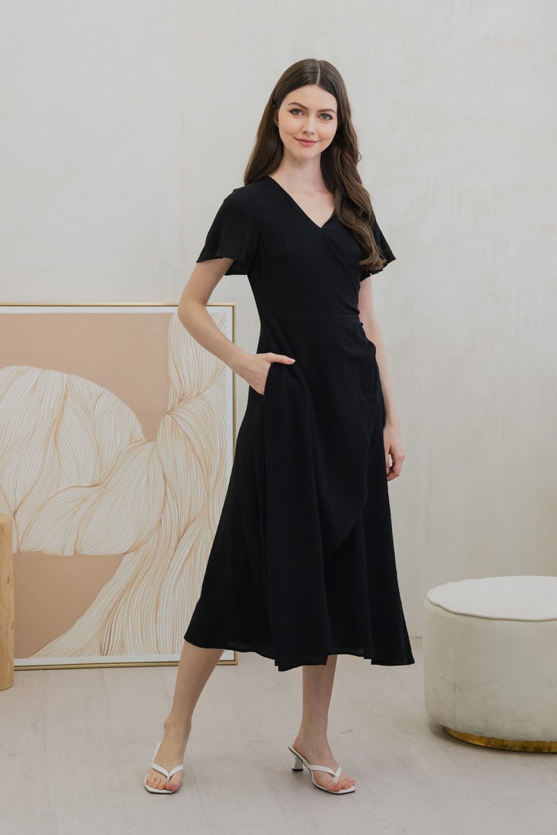 Gracie Side Ruched Wrap Maxi Dress In Black (XS)
