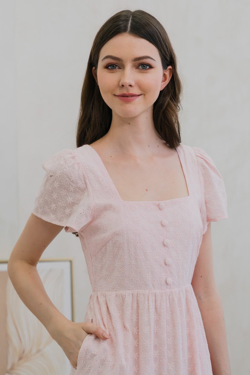 Evant&eacute; Eyelet button Midi Dress In Pink