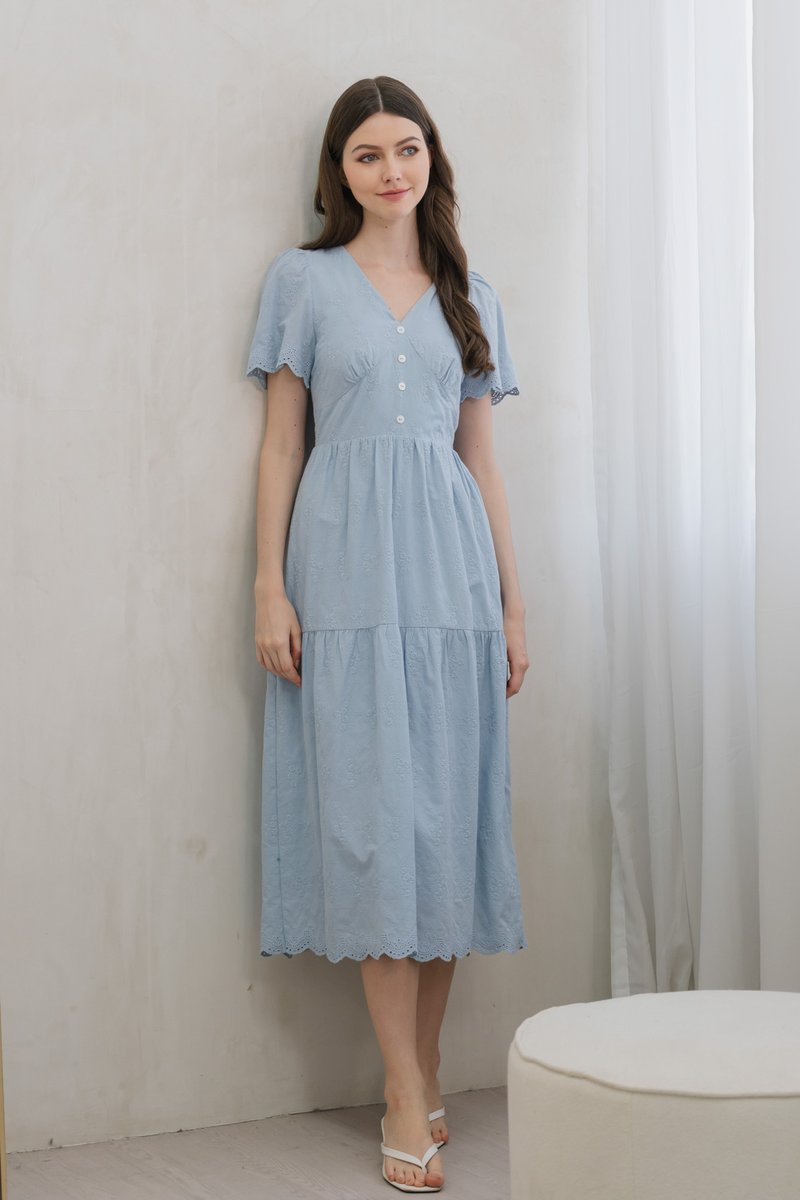 Histeria Eyelet Button Midi Dress In Blue (XS)