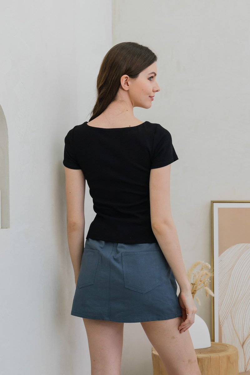 Cece Cargo Denim Overlap Skort In Gunmetal