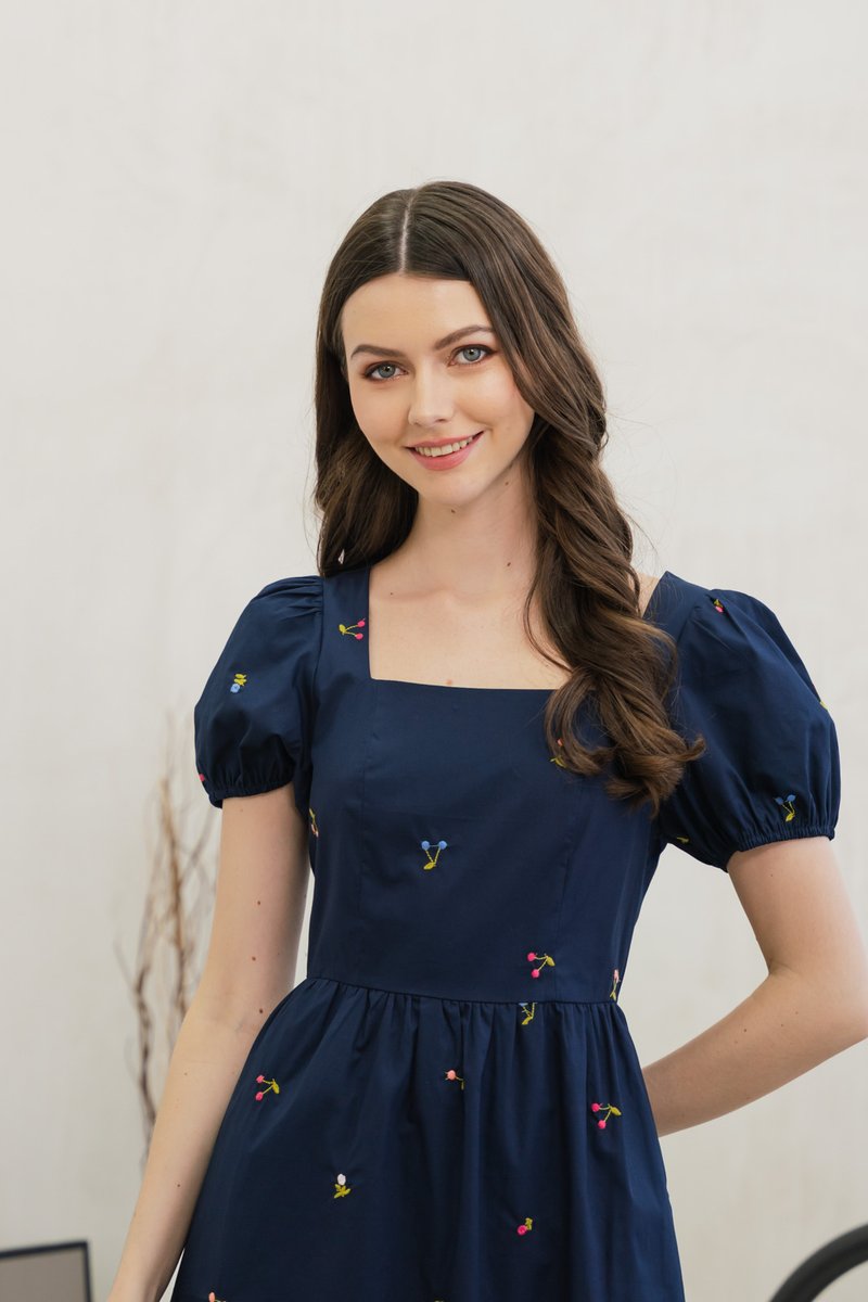 Tarte Cherry Embroidery Midi Dress In Navy (XS)