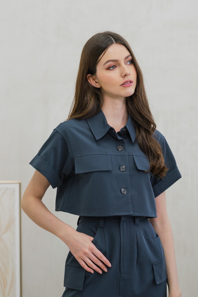 Casa Boxy Button Crop Top In Gunmetal
