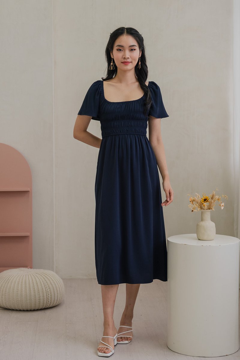 Moira Smocked Flare Sleeve Midi Dress In Navy (XS)