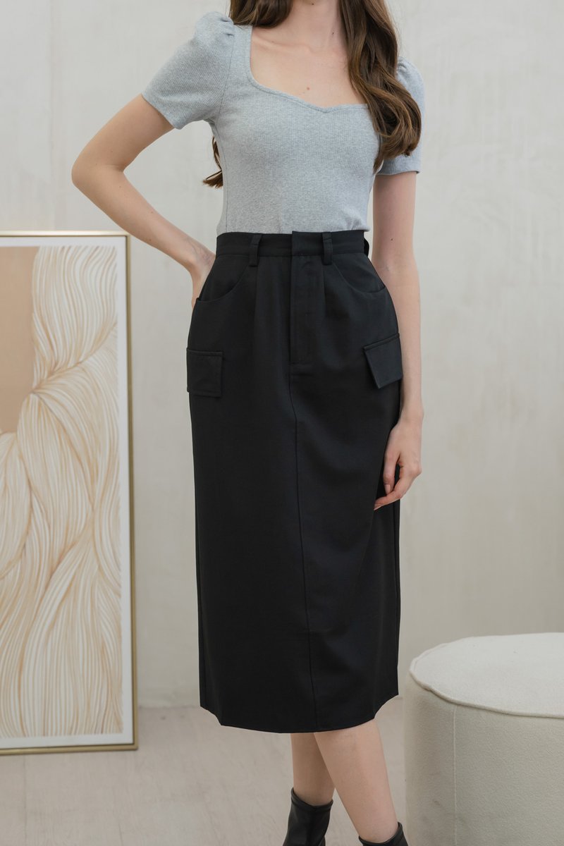 Casa Cargo Midi Skirt In Black