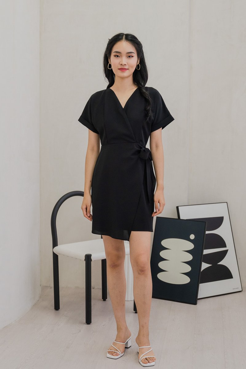 Flounce Faux Wrap Dress In Black